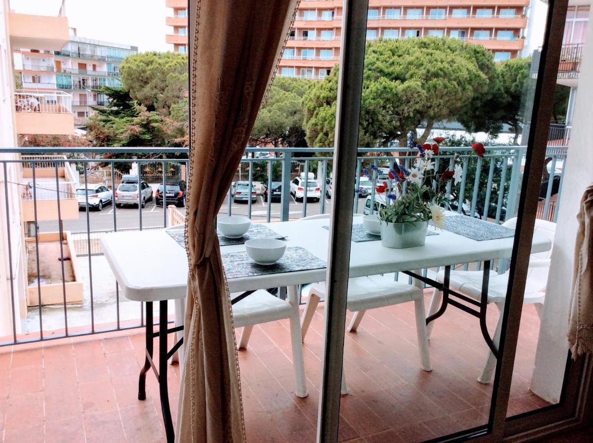 Apartamentos Aquarium. 150 Metros Playa. Roses Luaran gambar